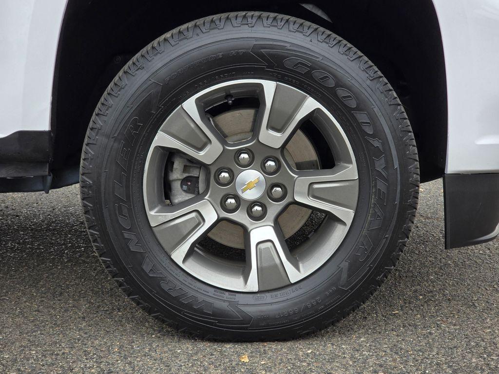used 2022 Chevrolet Colorado car, priced at $25,338