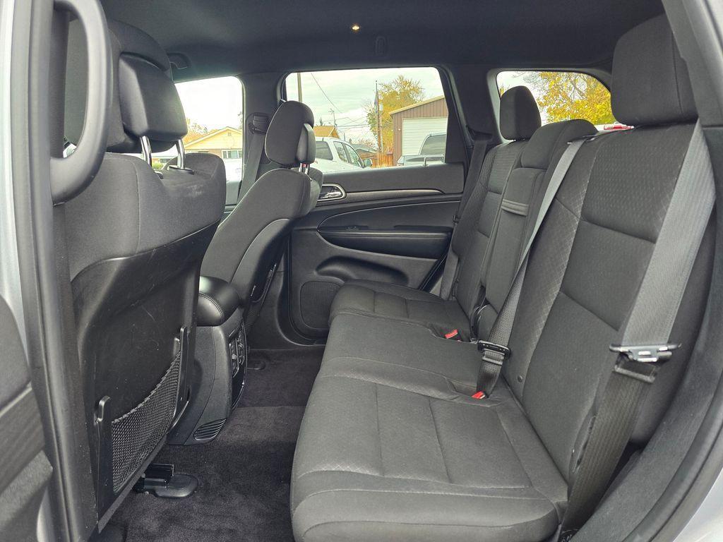 used 2018 Jeep Grand Cherokee car, priced at $15,775