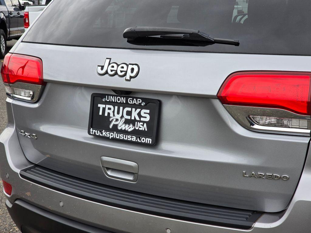 used 2018 Jeep Grand Cherokee car, priced at $15,775