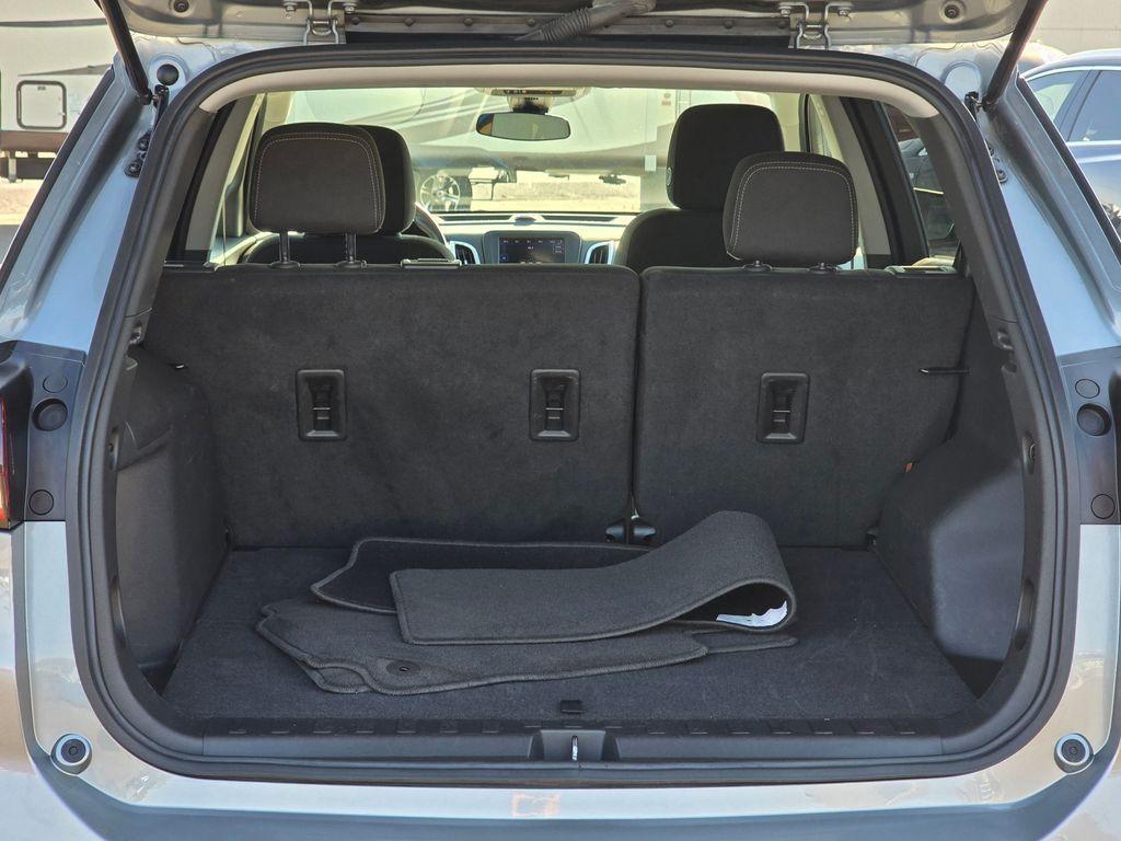 used 2023 Chevrolet Equinox car, priced at $21,148