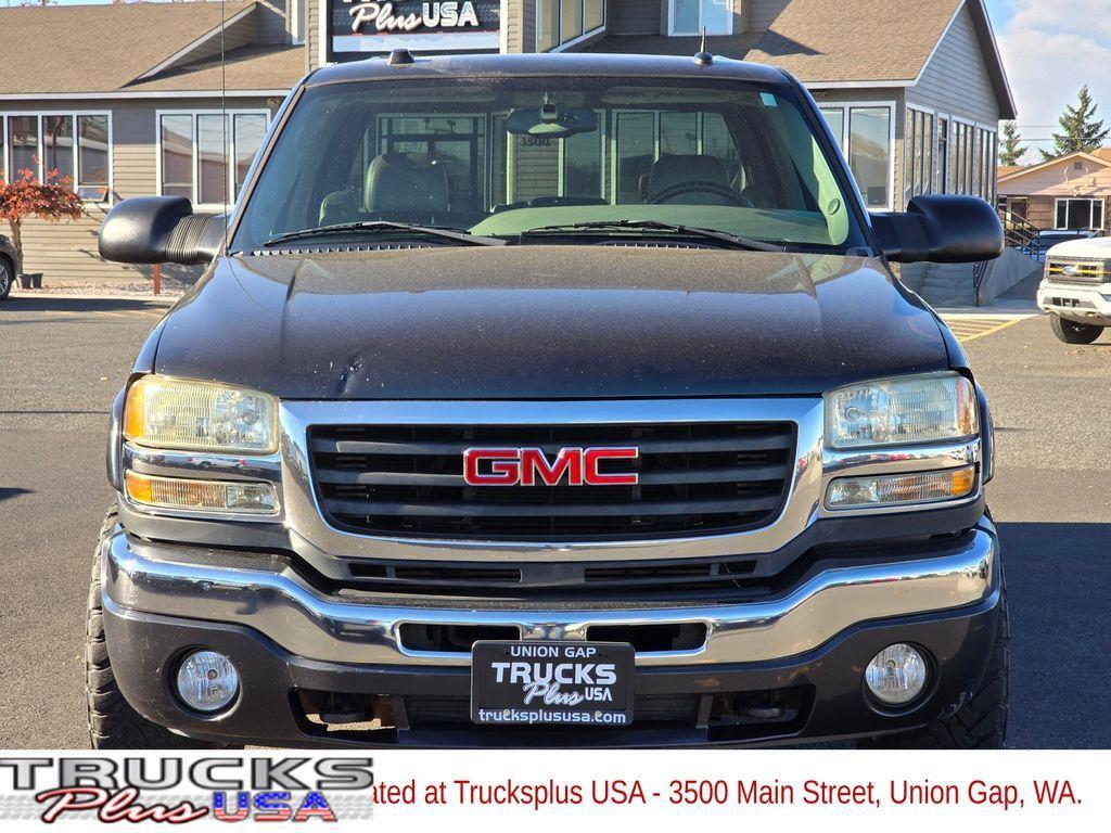 used 2005 GMC Sierra 2500 car, priced at $21,374