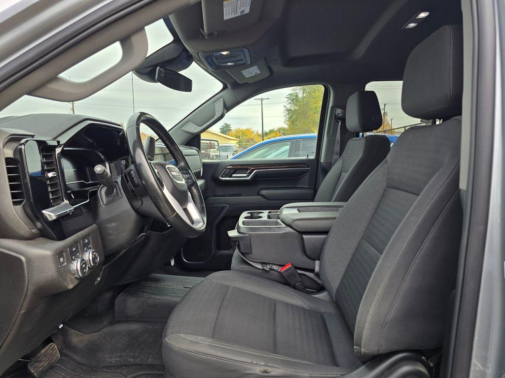 used 2023 GMC Sierra 1500 car, priced at $35,851