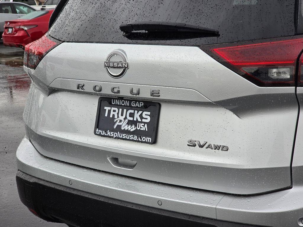 used 2024 Nissan Rogue car, priced at $23,752