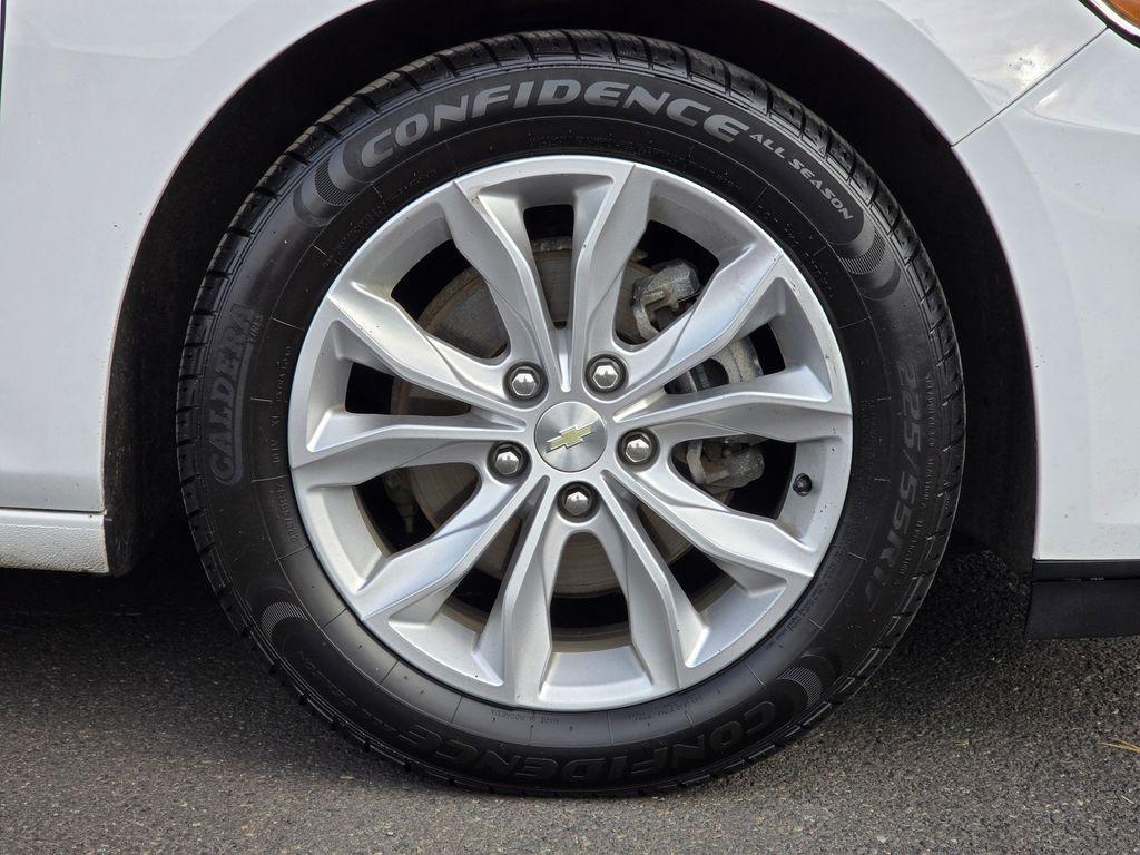 used 2019 Chevrolet Malibu car, priced at $15,226