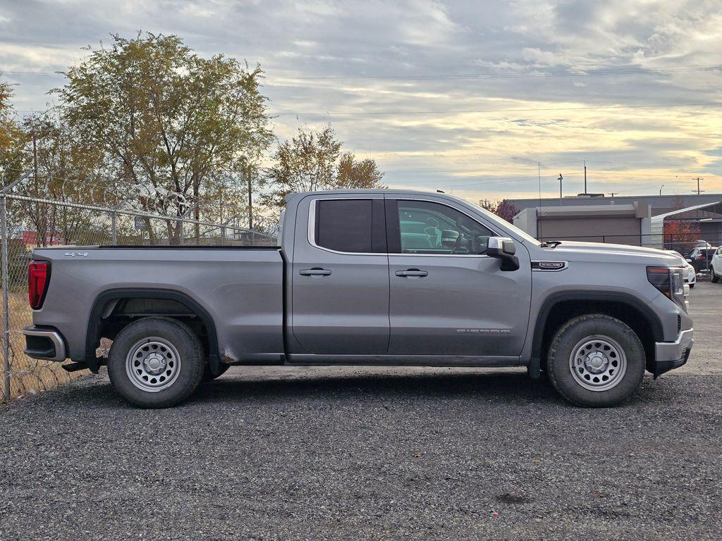 used 2023 GMC Sierra 1500 car, priced at $37,963
