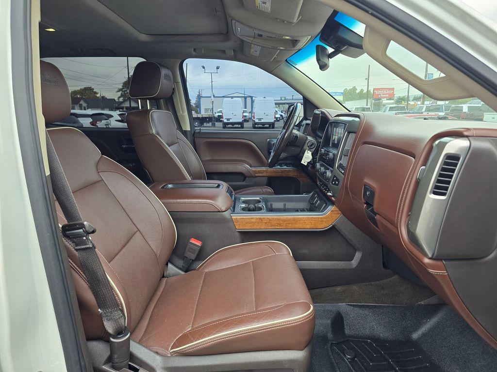 used 2015 Chevrolet Silverado 1500 car, priced at $17,555