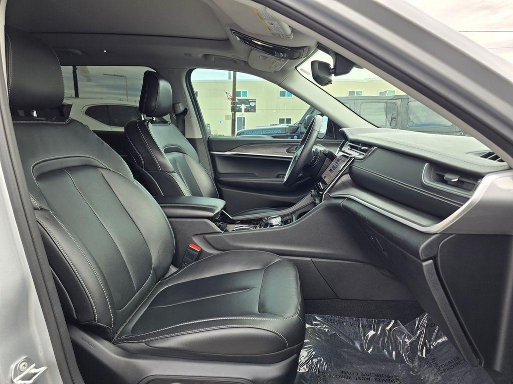 used 2021 Jeep Grand Cherokee L car, priced at $31,787