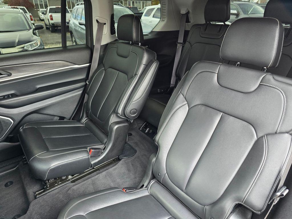 used 2021 Jeep Grand Cherokee L car, priced at $31,787