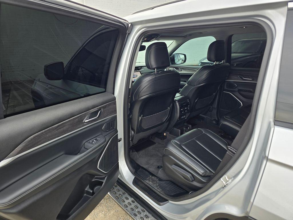 used 2021 Jeep Grand Cherokee L car, priced at $31,787