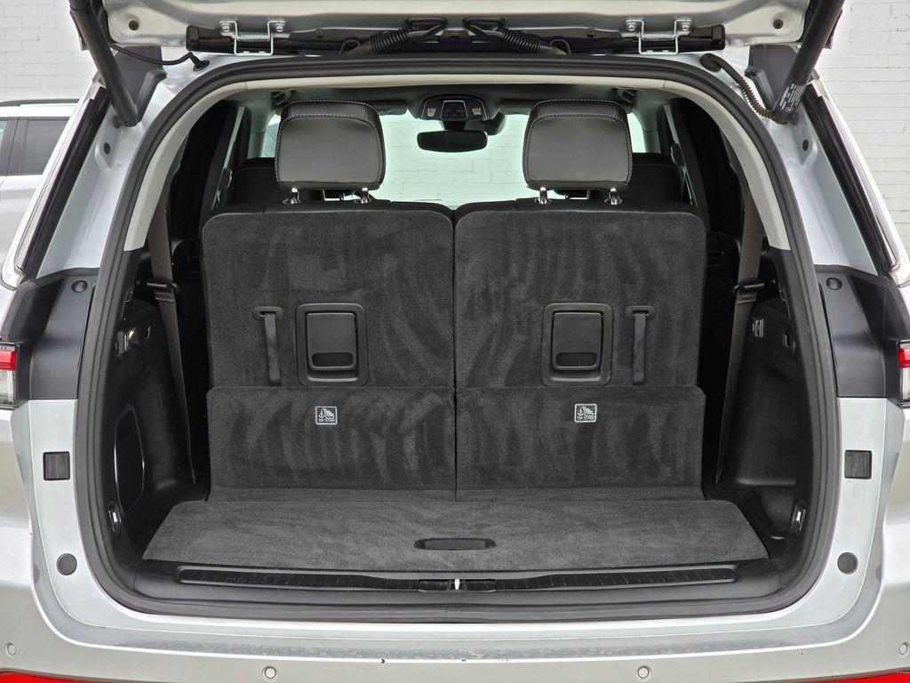 used 2021 Jeep Grand Cherokee L car, priced at $31,787