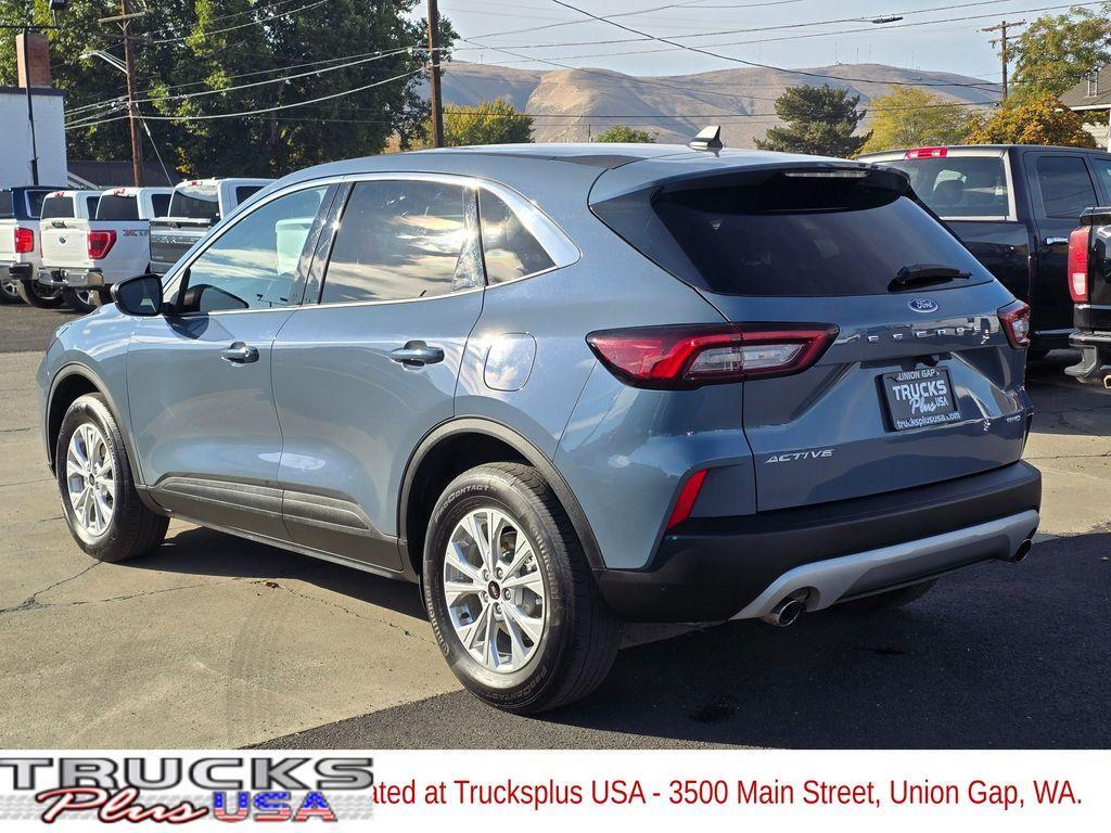 used 2024 Ford Escape car, priced at $26,096