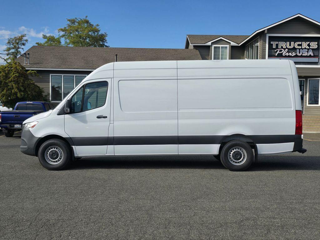 used 2024 Mercedes-Benz Sprinter 2500 car, priced at $63,104
