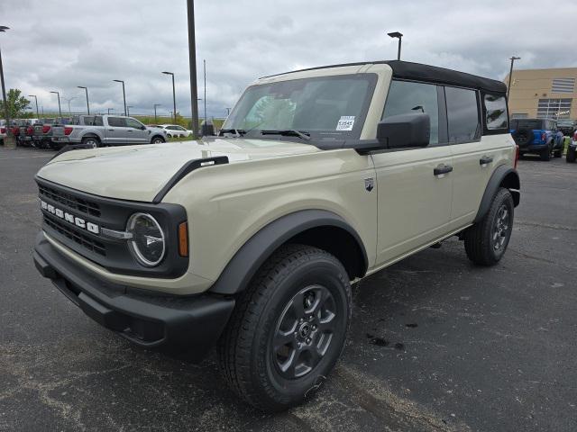 new 2025 Ford Bronco car, priced at $46,390