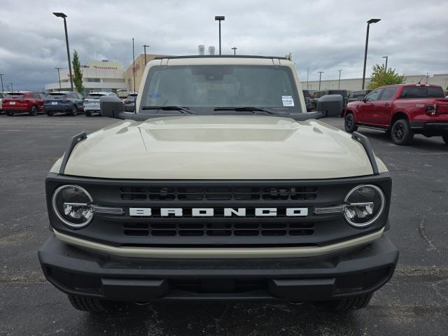 new 2025 Ford Bronco car, priced at $45,890