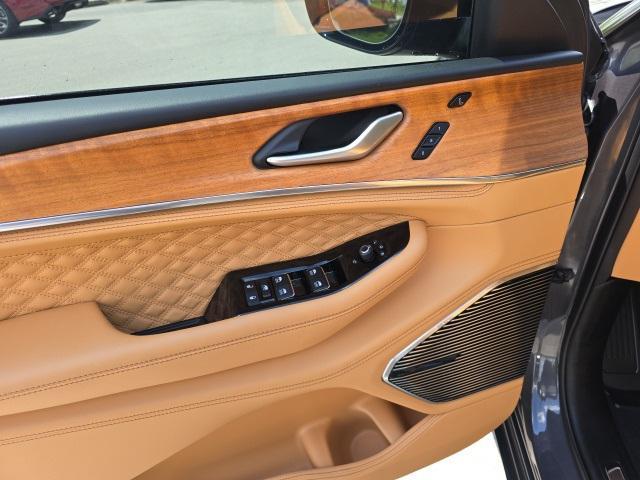 used 2024 Jeep Grand Cherokee L car, priced at $59,900