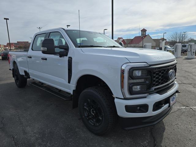 new 2025 Ford F-250 car, priced at $60,960