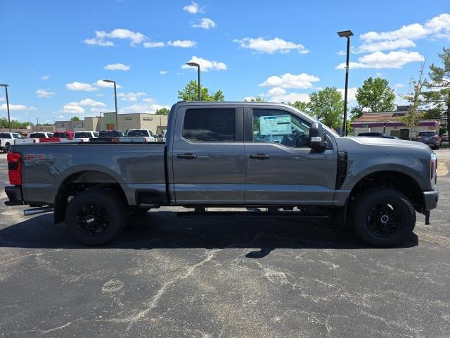 new 2025 Ford F-250 car, priced at $59,540