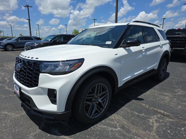 new 2025 Ford Explorer car, priced at $49,676