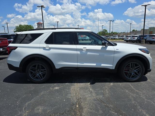 new 2025 Ford Explorer car, priced at $49,676