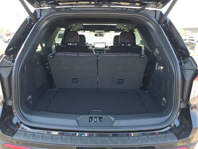 new 2025 Ford Explorer car, priced at $59,645
