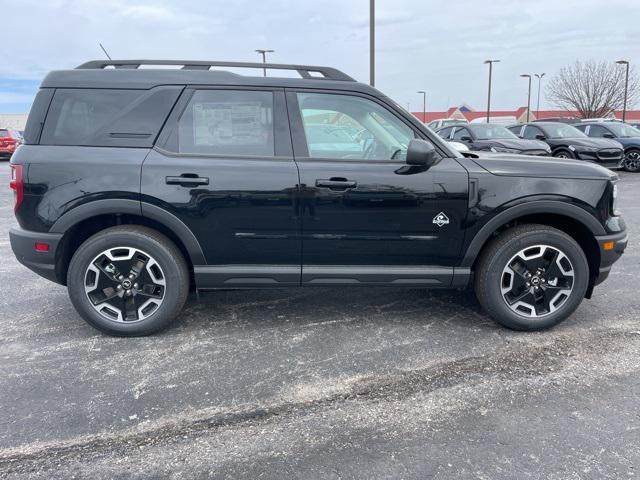 new 2024 Ford Bronco Sport car, priced at $37,322