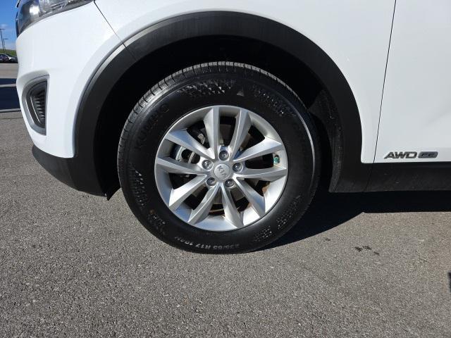 used 2018 Kia Sorento car, priced at $13,900