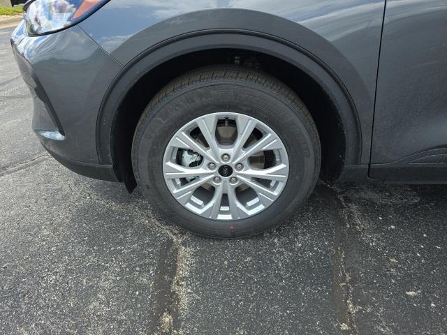 new 2025 Ford Escape car, priced at $31,985