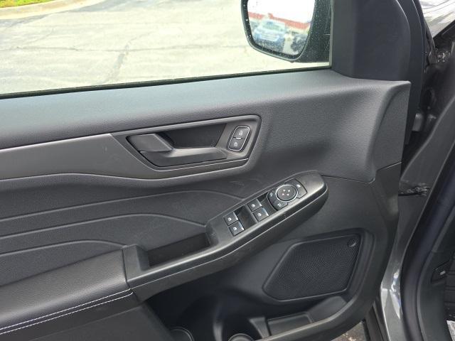 new 2025 Ford Escape car, priced at $31,985