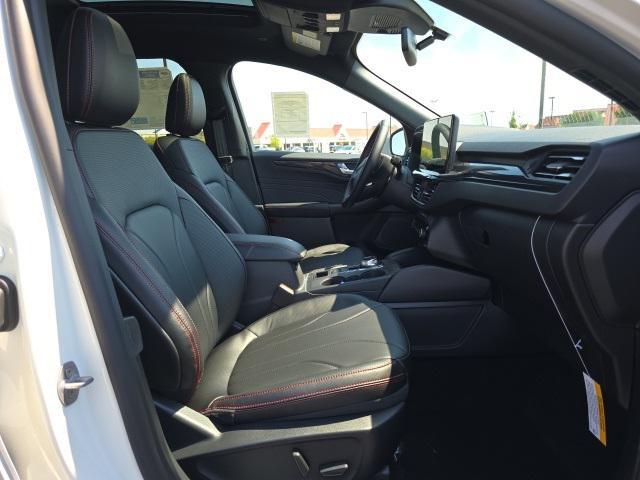 new 2025 Ford Escape car, priced at $39,340