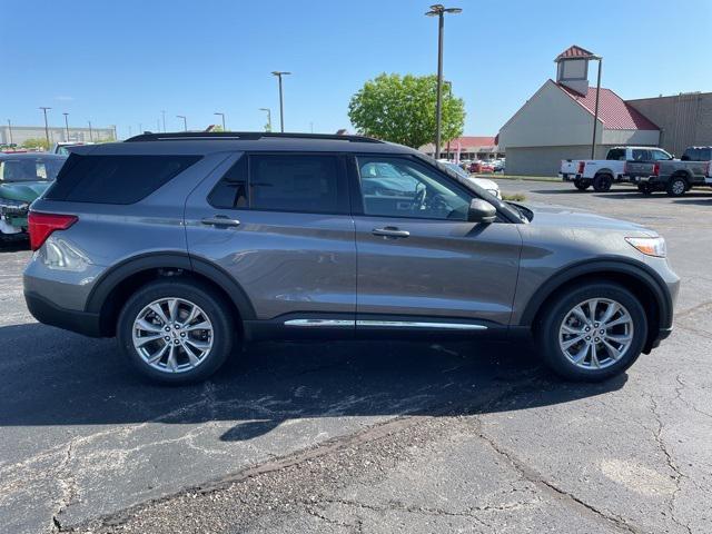 new 2024 Ford Explorer car, priced at $47,105
