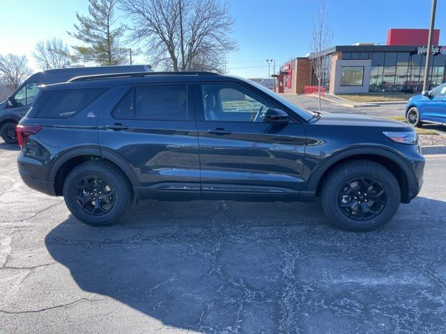 new 2024 Ford Explorer car, priced at $51,890