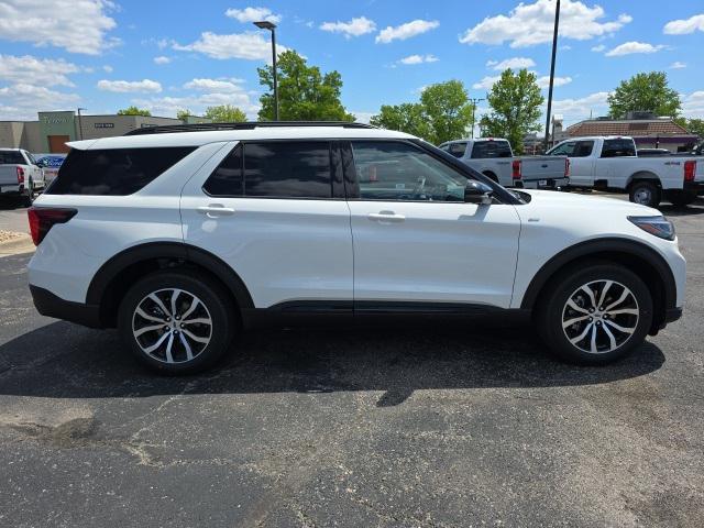 new 2025 Ford Explorer car, priced at $51,280