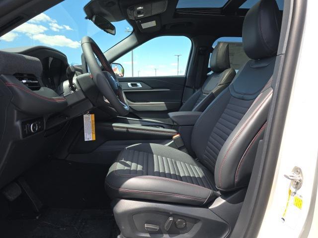 new 2025 Ford Explorer car, priced at $51,280