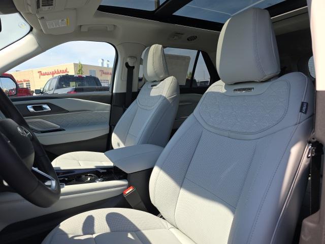 new 2025 Ford Explorer car, priced at $60,045