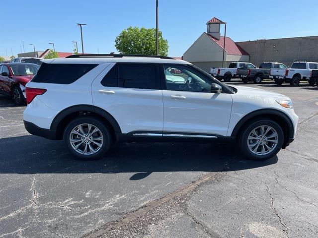 new 2024 Ford Explorer car, priced at $52,060