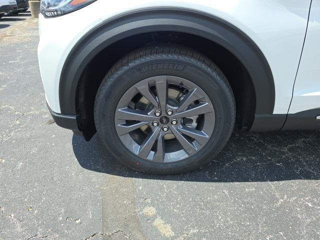new 2025 Ford Explorer car, priced at $47,540