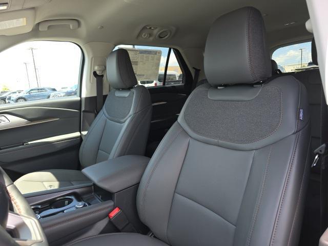 new 2025 Ford Explorer car, priced at $47,540