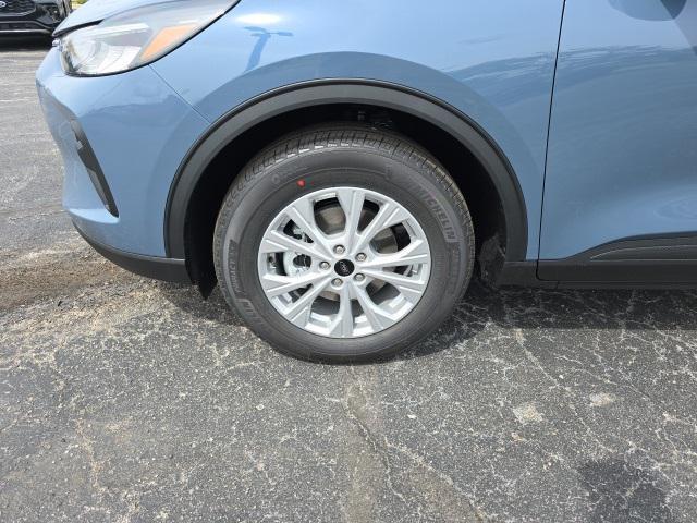 new 2025 Ford Escape car, priced at $31,985