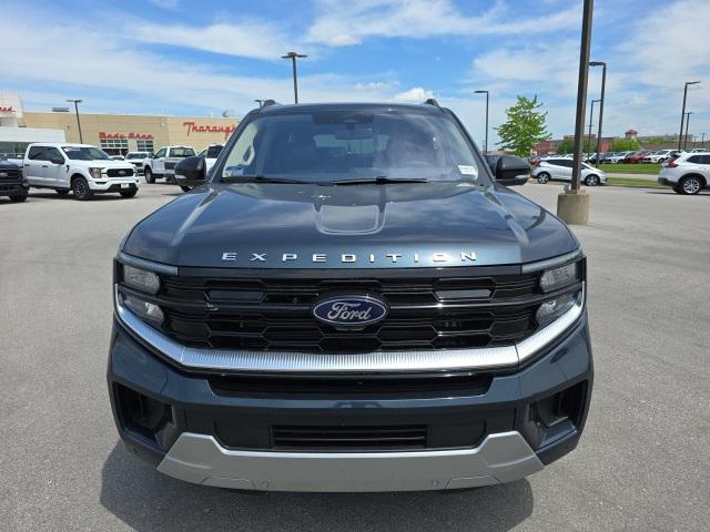 new 2025 Ford Expedition Max car, priced at $83,425