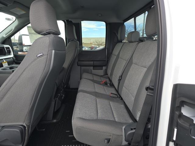 new 2025 Ford F-250 car, priced at $55,695