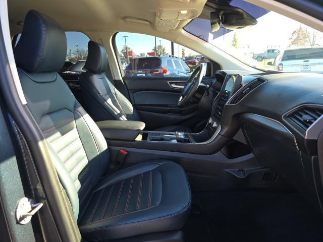 used 2024 Ford Edge car, priced at $32,000