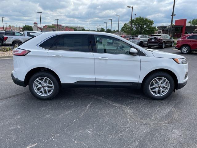 new 2024 Ford Edge car, priced at $37,205