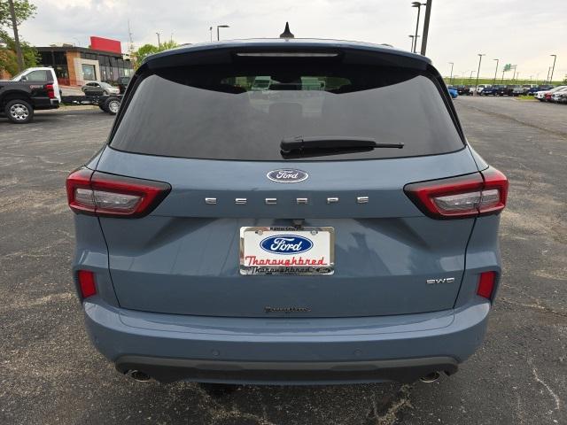 new 2025 Ford Escape car, priced at $41,995