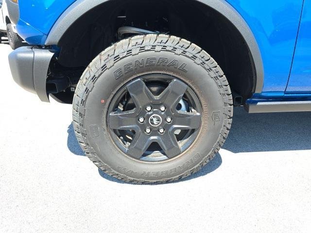 new 2024 Ford Bronco car, priced at $49,687