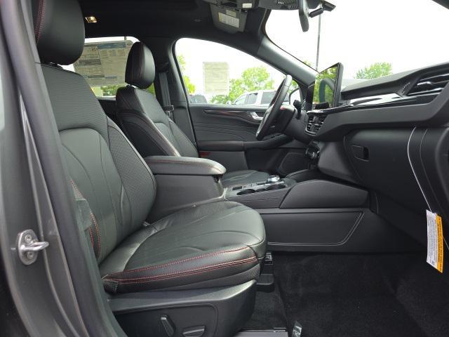 new 2025 Ford Escape car, priced at $41,995