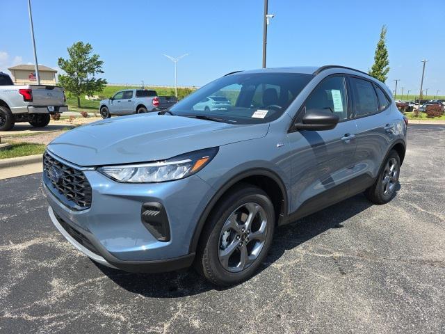 new 2025 Ford Escape car, priced at $32,285