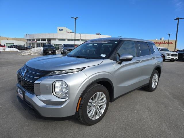 used 2022 Mitsubishi Outlander car, priced at $25,000