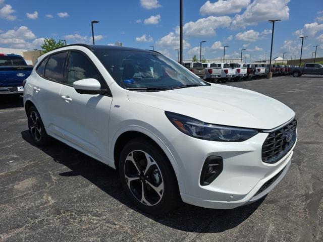 new 2025 Ford Escape car, priced at $43,565