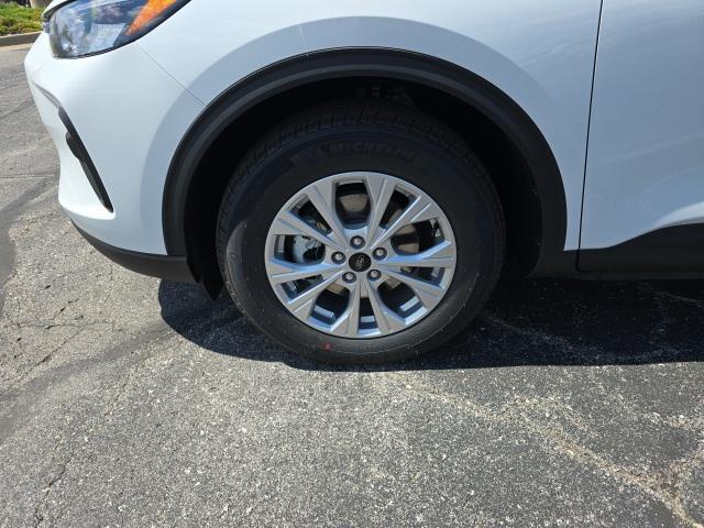 new 2025 Ford Escape car, priced at $31,985
