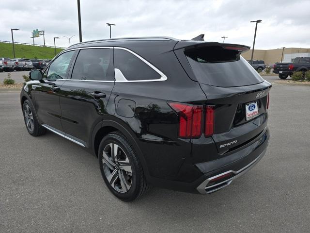 used 2023 Kia Sorento Hybrid car, priced at $35,000